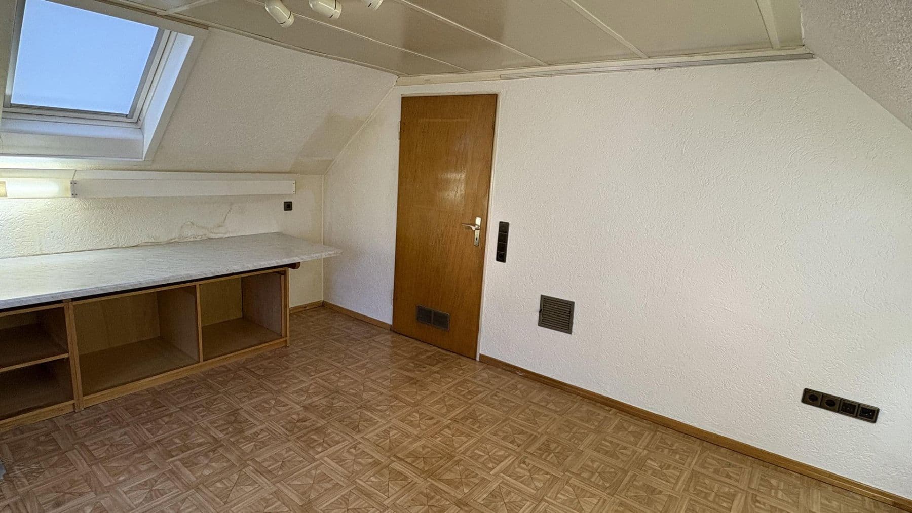 house for sale, 120 m², Hattersheim am Main, Hesse house for sale, 120 m², Hattersheim am Main, Hesse