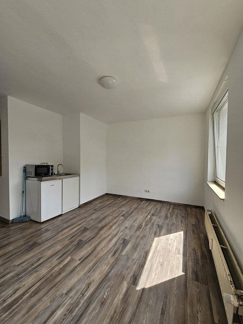 1 bedroom flat to rent, 30 m², Ellerstraße 23, Solingen, North Rhine-Westphalia 1 bedroom flat to rent, 30 m², Ellerstraße 23, Solingen, North Rhine-Westphalia