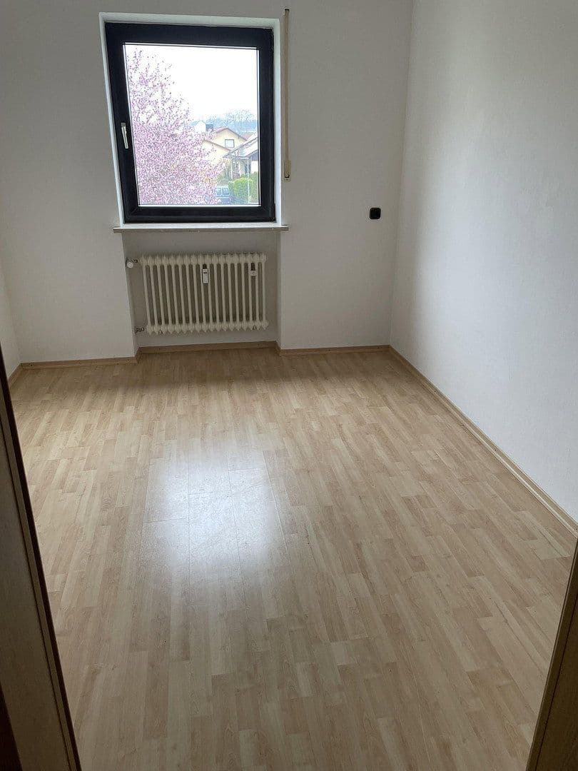 4 bedroom flat to rent, 108 m², Hans-Carossastrasse, Mainburg, Bavaria 4 bedroom flat to rent, 108 m², Hans-Carossastrasse, Mainburg, Bavaria