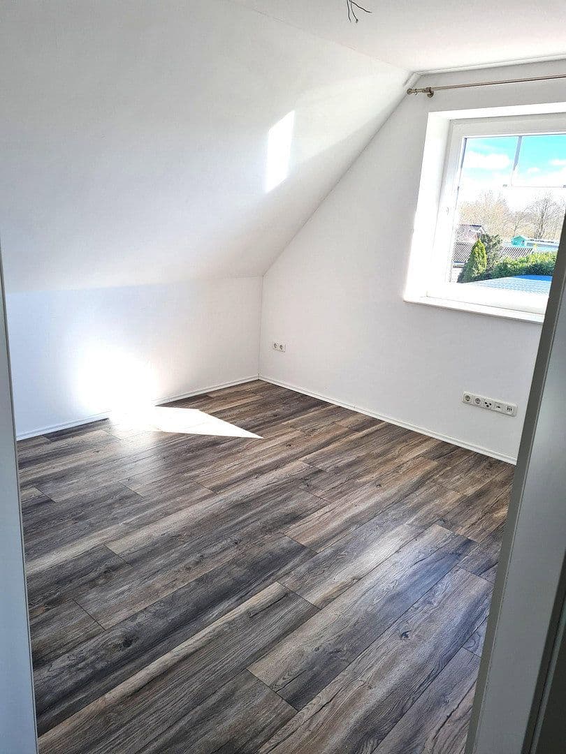 3 bedroom flat to rent, 110 m², Lohe-Rickelshof, Schleswig-Holstein 3 bedroom flat to rent, 110 m², Lohe-Rickelshof, Schleswig-Holstein