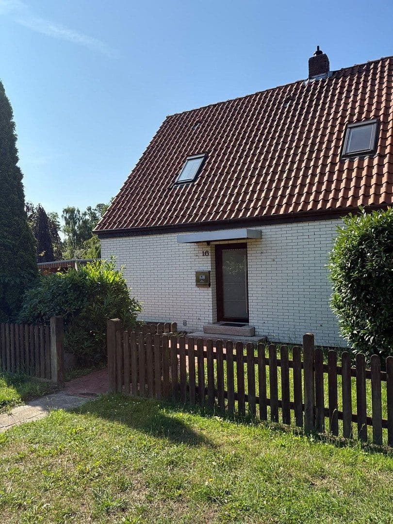 house for sale, 90 m², Neustadt am Rübenberge, Lower Saxony house for sale, 90 m², Neustadt am Rübenberge, Lower Saxony