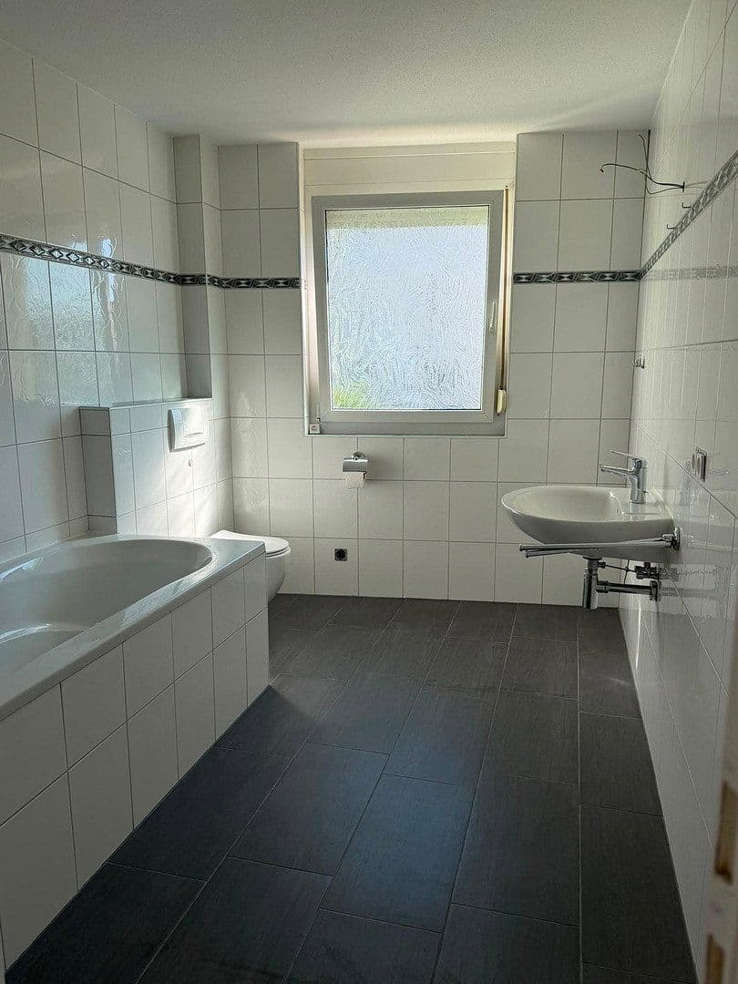 3 bedroom flat to rent, 88 m², Luttinger Straße 30a, Laufenburg (Baden), Baden-Württemberg 3 bedroom flat to rent, 88 m², Luttinger Straße 30a, Laufenburg (Baden), Baden-Württemberg
