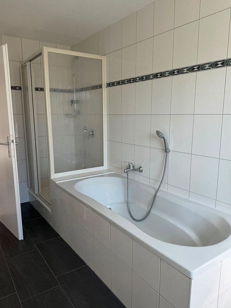 3 bedroom flat to rent, 88 m², Luttinger Straße 30a, Laufenburg (Baden), Baden-Württemberg 3 bedroom flat to rent, 88 m², Luttinger Straße 30a, Laufenburg (Baden), Baden-Württemberg