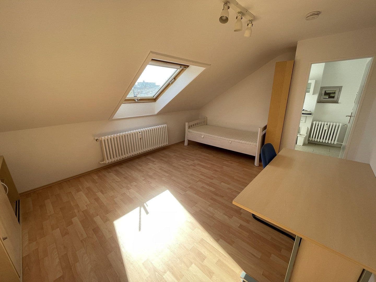 1 bedroom flat to rent, 25 m², Düsseldorf, North Rhine-Westphalia 1 bedroom flat to rent, 25 m², Düsseldorf, North Rhine-Westphalia