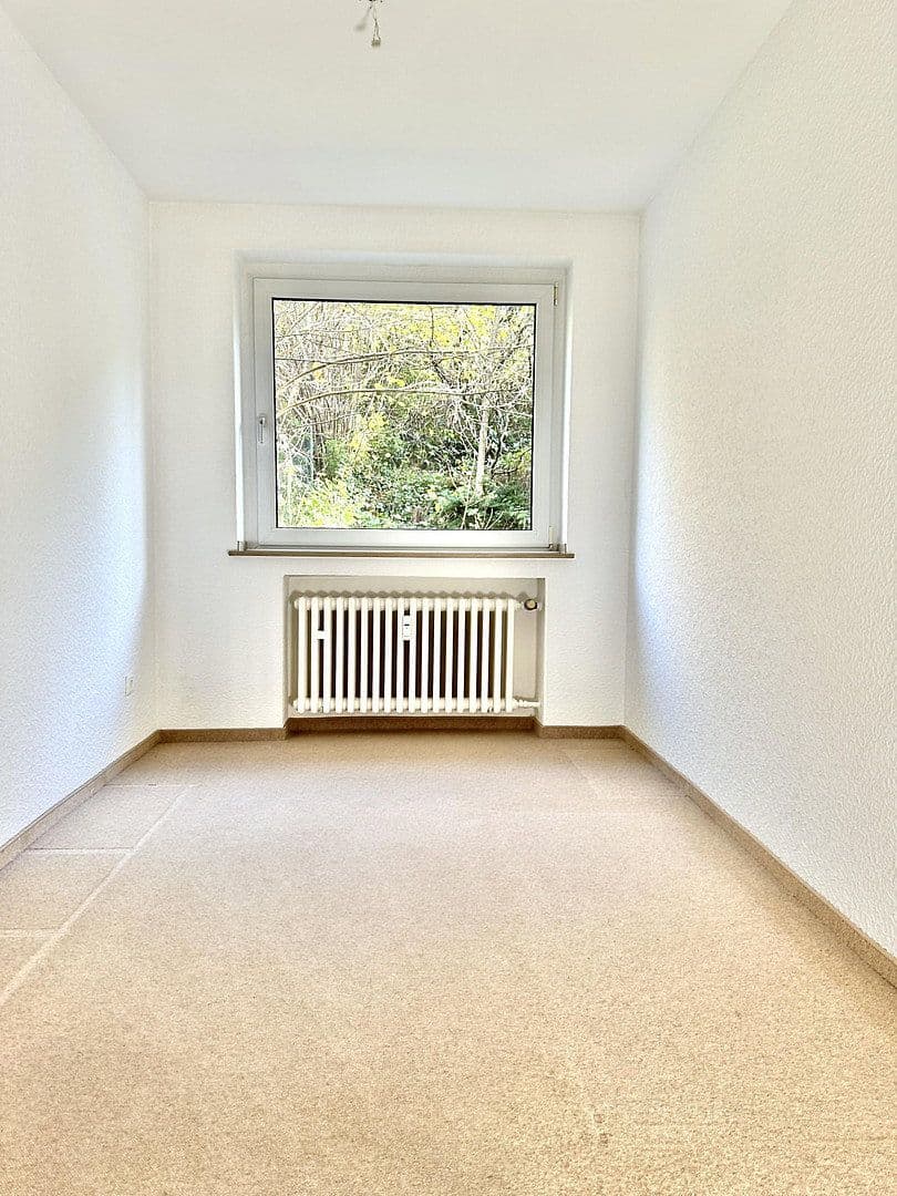 3 bedroom flat to rent, 93 m², Rathelbeckstrasse 350, Düsseldorf, North Rhine-Westphalia 3 bedroom flat to rent, 93 m², Rathelbeckstrasse 350, Düsseldorf, North Rhine-Westphalia