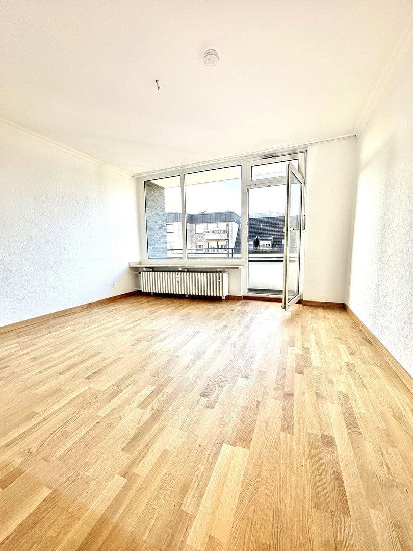 3 bedroom flat to rent, 93 m², Rathelbeckstrasse 350, Düsseldorf, North Rhine-Westphalia 3 bedroom flat to rent, 93 m², Rathelbeckstrasse 350, Düsseldorf, North Rhine-Westphalia
