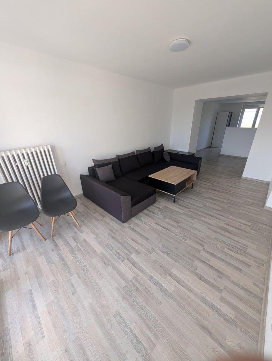 3 bedroom flat to rent, 68 m², U Stadiónu, Ústí nad Labem, Ústecký Region 3 bedroom flat to rent, 68 m², U Stadiónu, Ústí nad Labem, Ústecký Region