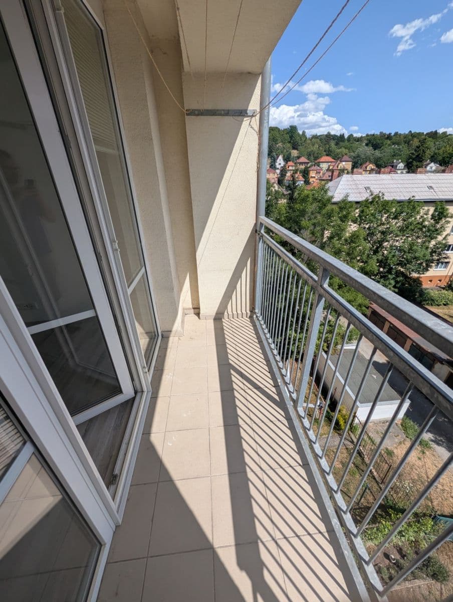 3 bedroom flat to rent, 68 m², U Stadiónu, Ústí nad Labem, Ústecký Region 3 bedroom flat to rent, 68 m², U Stadiónu, Ústí nad Labem, Ústecký Region