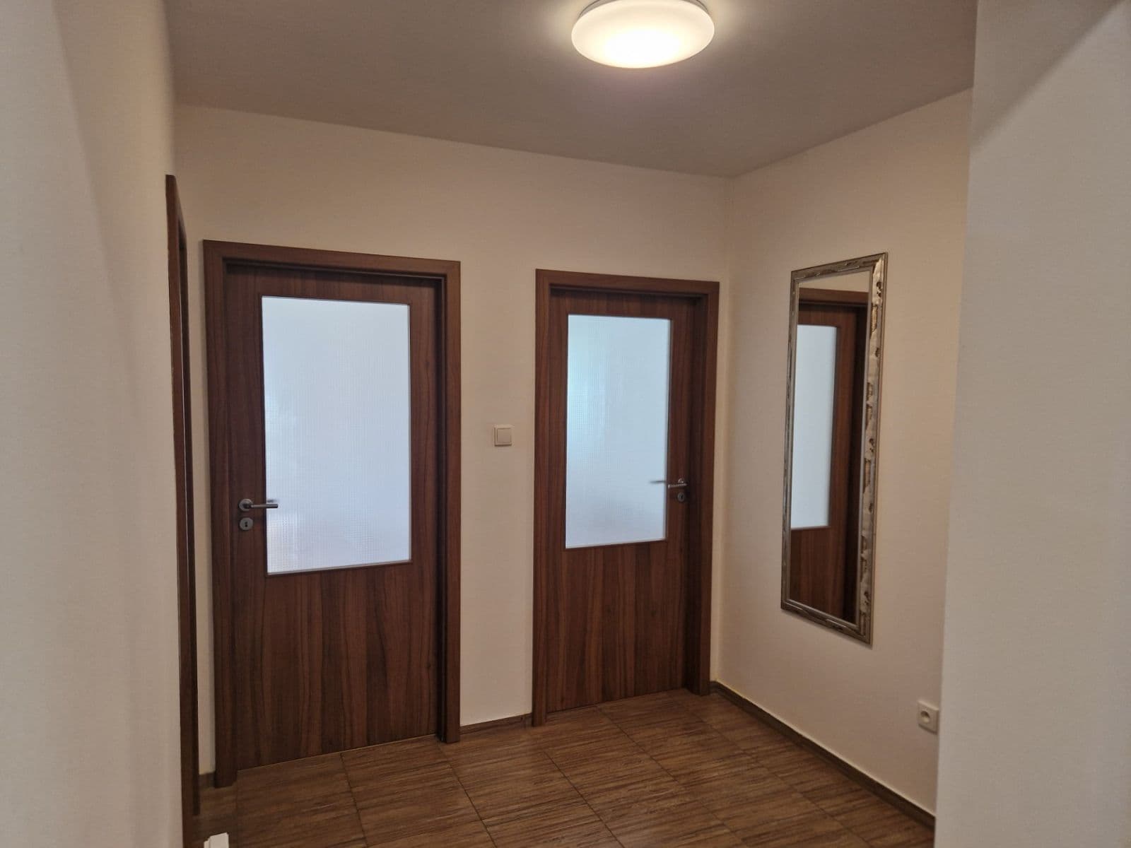 2 bedroom with open-plan kitchen flat to rent, 68 m², Ke Kaštanům, Bořanovice, Středočeský Region 2 bedroom with open-plan kitchen flat to rent, 68 m², Ke Kaštanům, Bořanovice, Středočeský Region