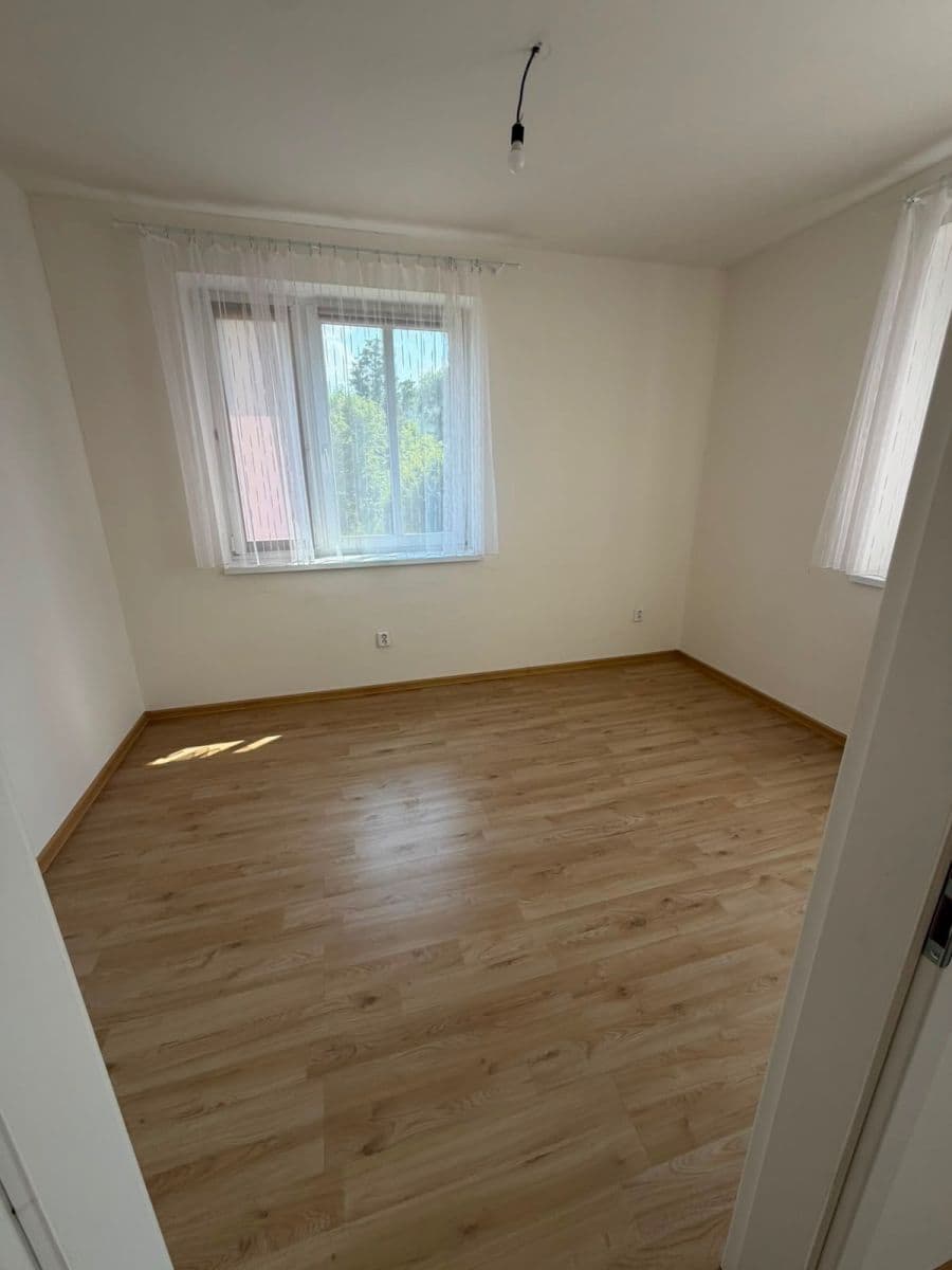 1 bedroom with open-plan kitchen flat to rent, 45 m², Třebovská, Ústí nad Orlicí, Pardubický Region 1 bedroom with open-plan kitchen flat to rent, 45 m², Třebovská, Ústí nad Orlicí, Pardubický Region
