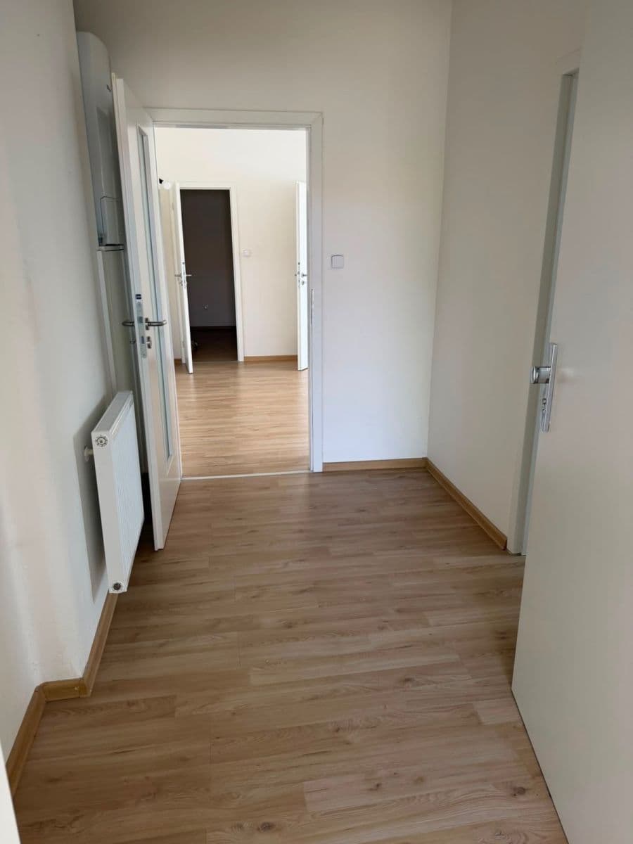 1 bedroom with open-plan kitchen flat to rent, 45 m², Třebovská, Ústí nad Orlicí, Pardubický Region 1 bedroom with open-plan kitchen flat to rent, 45 m², Třebovská, Ústí nad Orlicí, Pardubický Region