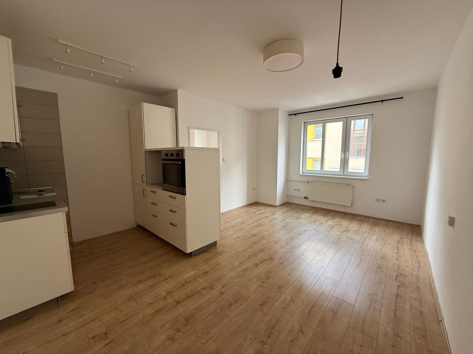 1 bedroom with open-plan kitchen flat to rent, 44 m², Krátká, Prague, Prague 1 bedroom with open-plan kitchen flat to rent, 44 m², Krátká, Prague, Prague