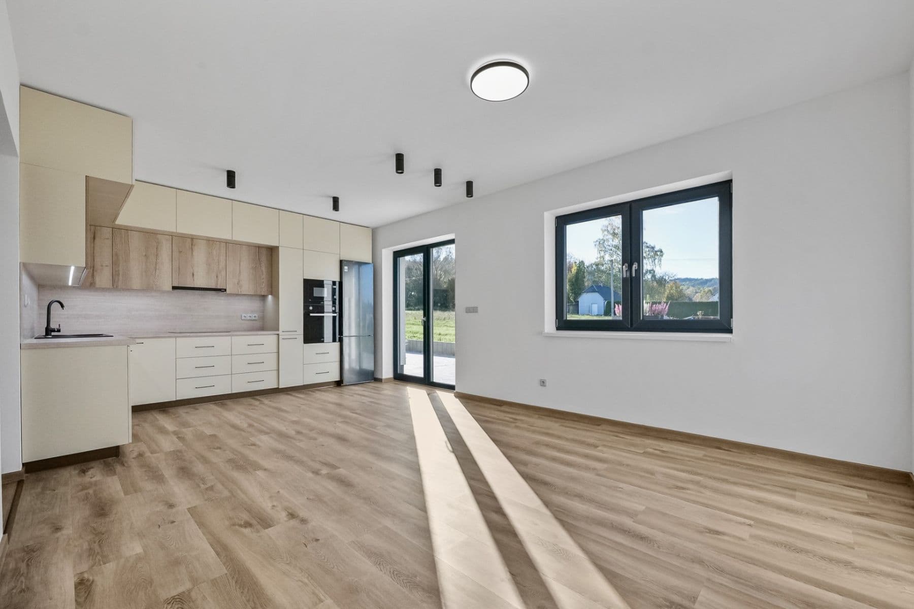 4 bedroom with open-plan kitchen flat for sale, 126 m², Vidče, Zlínský Region 4 bedroom with open-plan kitchen flat for sale, 126 m², Vidče, Zlínský Region
