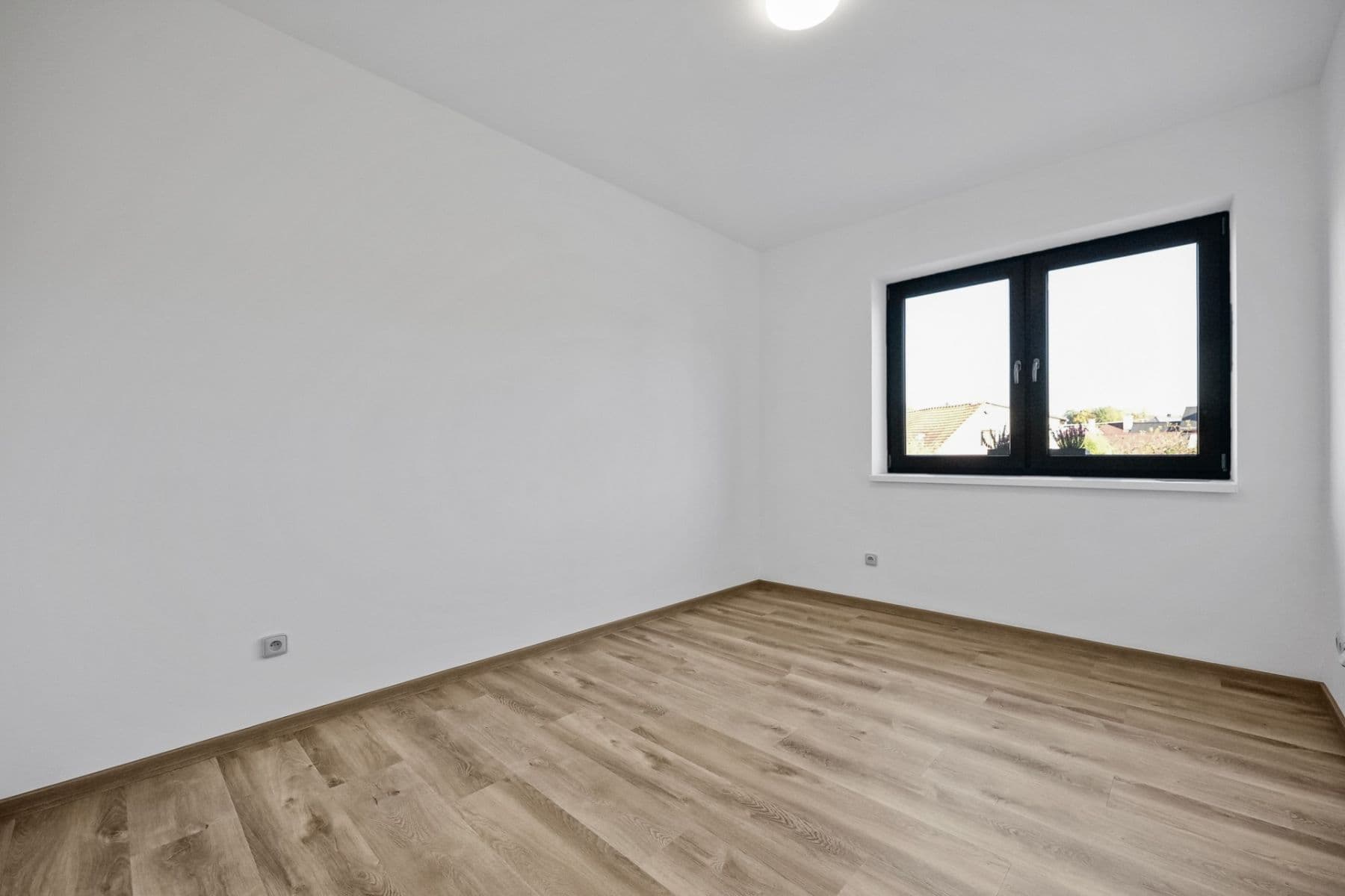 4 bedroom with open-plan kitchen flat for sale, 126 m², Vidče, Zlínský Region 4 bedroom with open-plan kitchen flat for sale, 126 m², Vidče, Zlínský Region