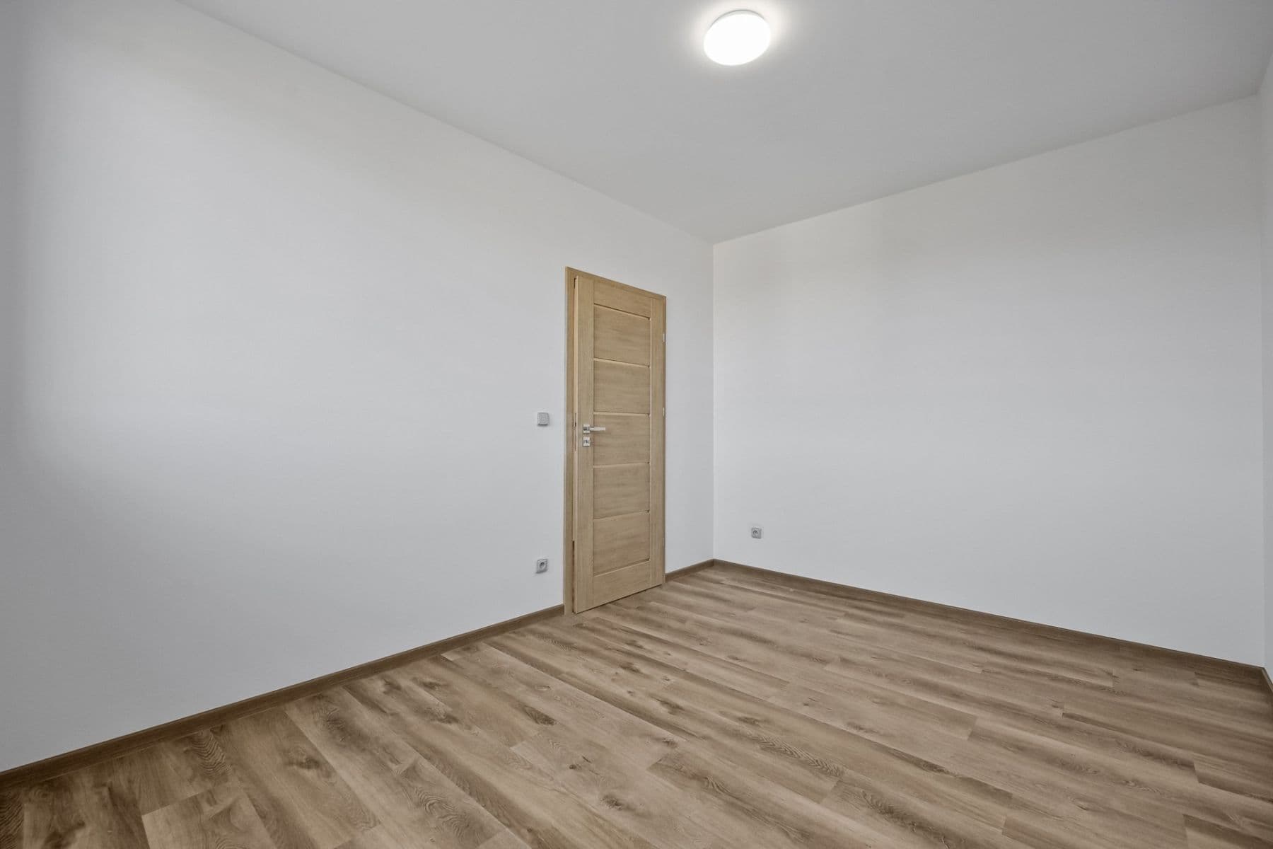 4 bedroom with open-plan kitchen flat for sale, 126 m², Vidče, Zlínský Region 4 bedroom with open-plan kitchen flat for sale, 126 m², Vidče, Zlínský Region