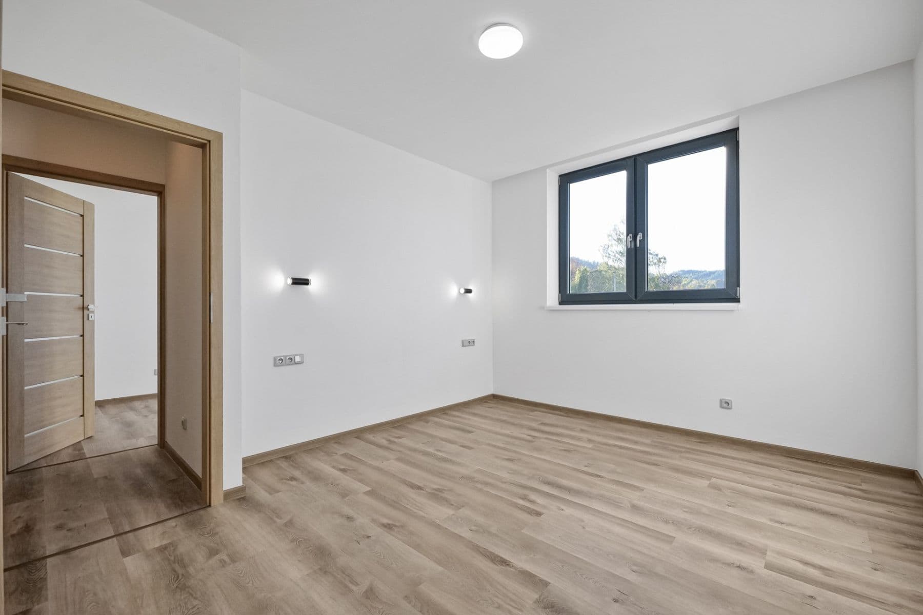 4 bedroom with open-plan kitchen flat for sale, 126 m², Vidče, Zlínský Region 4 bedroom with open-plan kitchen flat for sale, 126 m², Vidče, Zlínský Region
