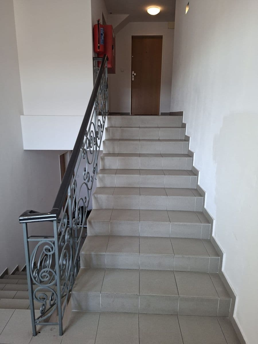 1 bedroom with open-plan kitchen flat for sale, 69 m², Moskevská, Prague, Prague 1 bedroom with open-plan kitchen flat for sale, 69 m², Moskevská, Prague, Prague
