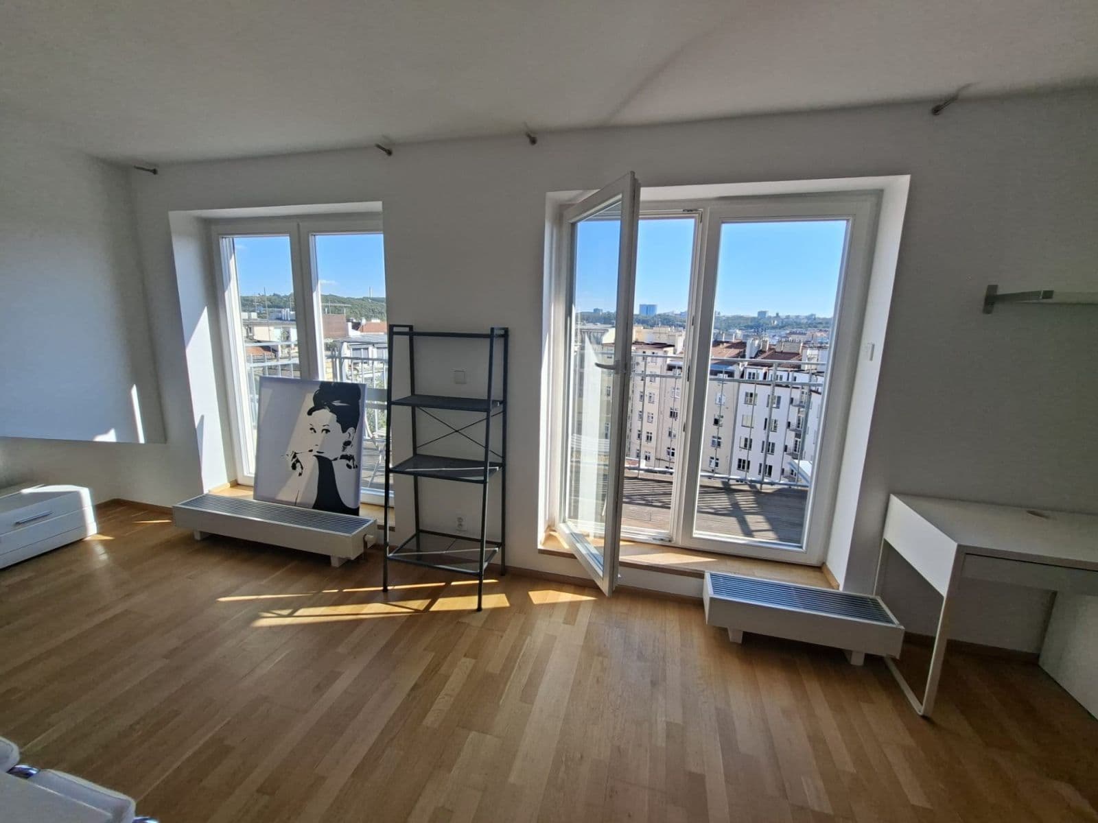 1 bedroom with open-plan kitchen flat for sale, 69 m², Moskevská, Prague, Prague 1 bedroom with open-plan kitchen flat for sale, 69 m², Moskevská, Prague, Prague