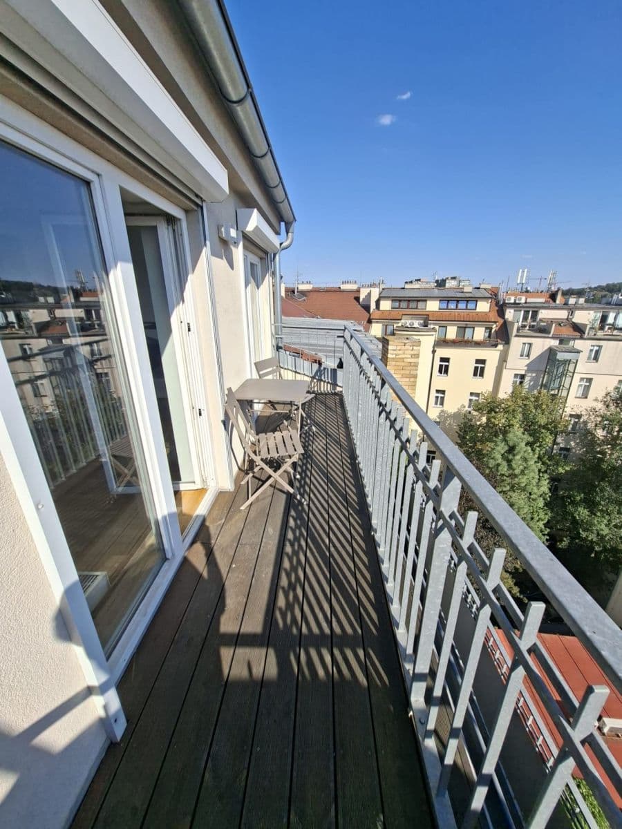 1 bedroom with open-plan kitchen flat for sale, 69 m², Moskevská, Prague, Prague 1 bedroom with open-plan kitchen flat for sale, 69 m², Moskevská, Prague, Prague