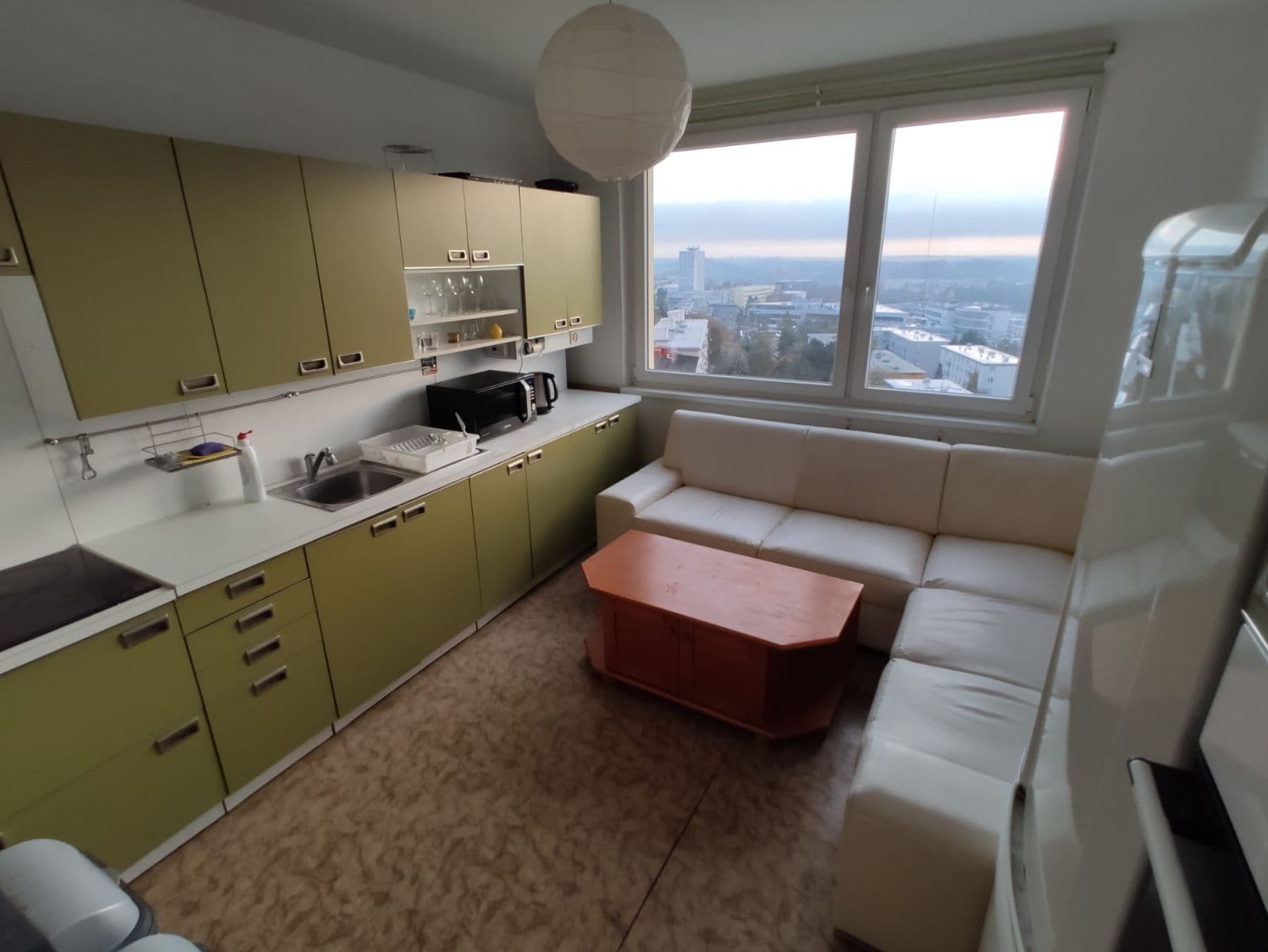 3 bedroom flat to rent, 85 m², Pod Lipami, Prague, Prague 3 bedroom flat to rent, 85 m², Pod Lipami, Prague, Prague