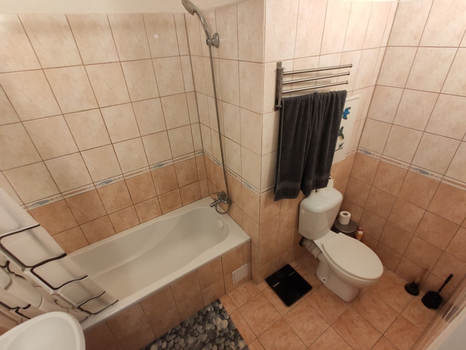 3 bedroom flat to rent, 85 m², Pod Lipami, Prague, Prague 3 bedroom flat to rent, 85 m², Pod Lipami, Prague, Prague