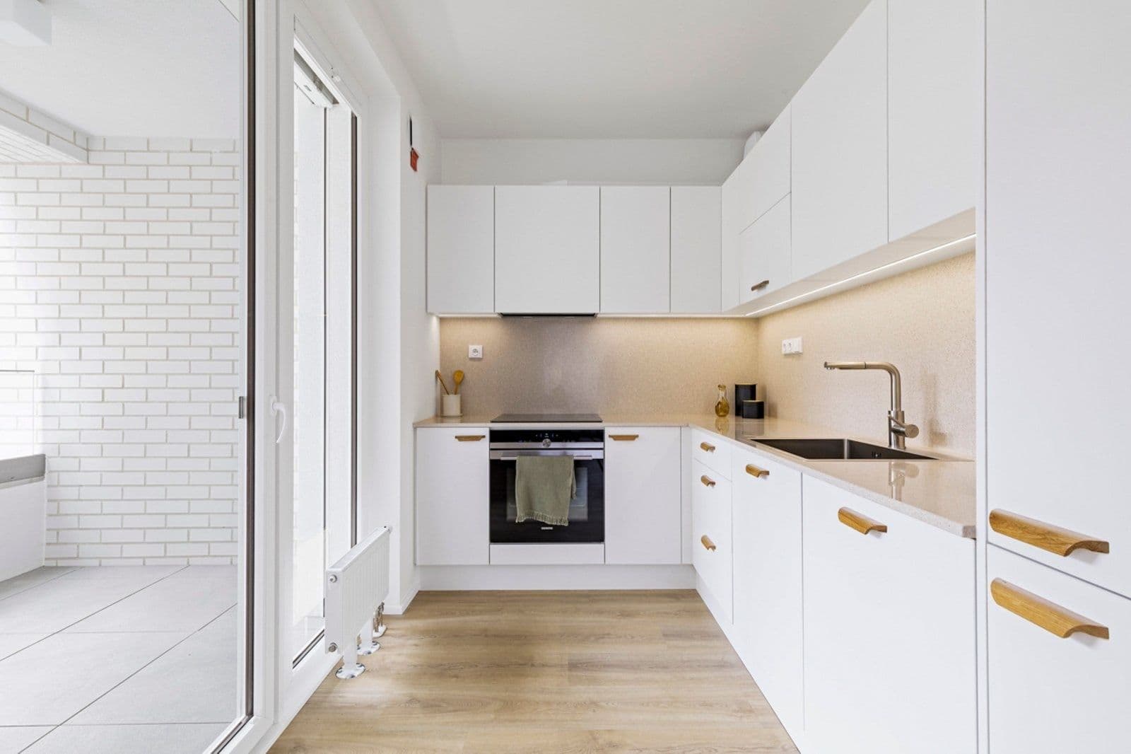 1 bedroom with open-plan kitchen flat to rent, 53 m², U Pergamenky, Prague, Prague 1 bedroom with open-plan kitchen flat to rent, 53 m², U Pergamenky, Prague, Prague