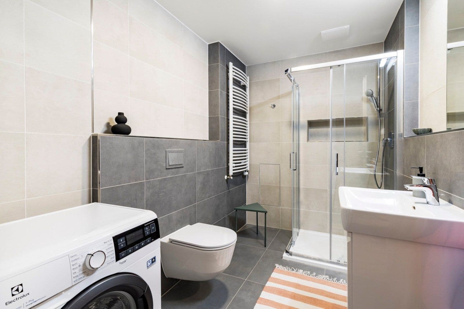 1 bedroom with open-plan kitchen flat to rent, 53 m², U Pergamenky, Prague, Prague 1 bedroom with open-plan kitchen flat to rent, 53 m², U Pergamenky, Prague, Prague