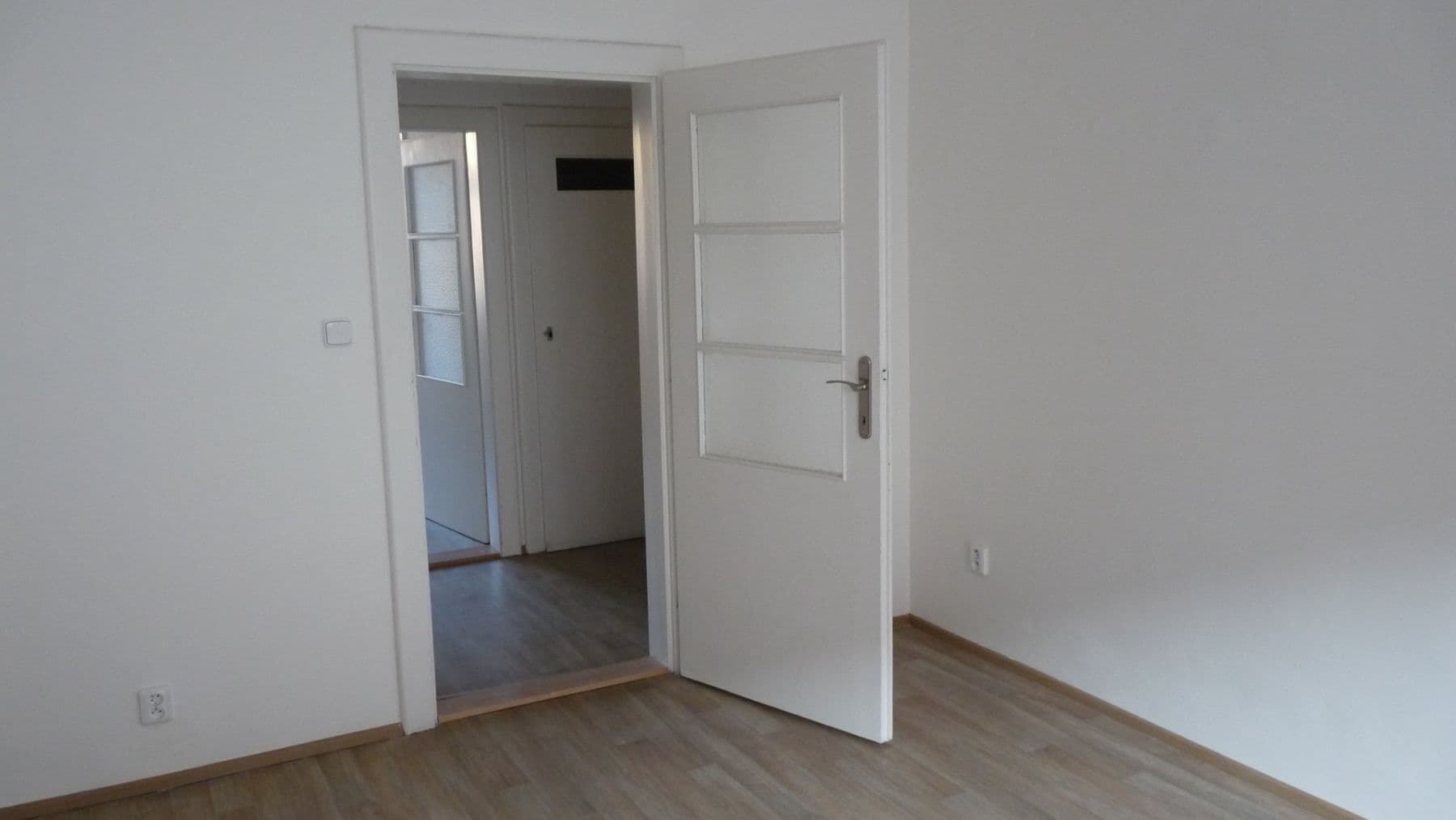 1 bedroom with open-plan kitchen flat to rent, 40 m², Spáčilova, Brno, Jihomoravský Region 1 bedroom with open-plan kitchen flat to rent, 40 m², Spáčilova, Brno, Jihomoravský Region