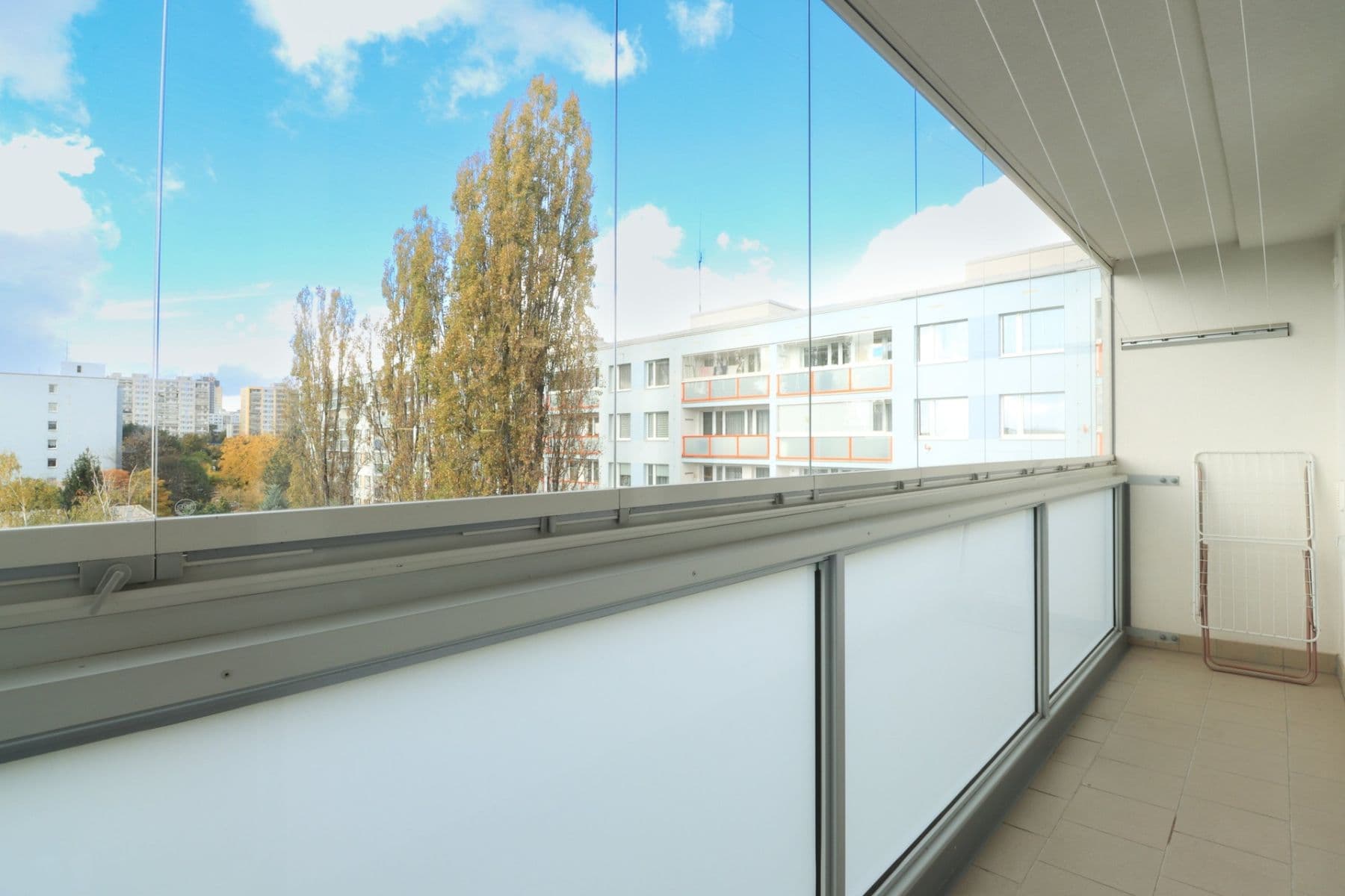 2 bedroom with open-plan kitchen flat to rent, 70 m², Štichova, Prague, Prague 2 bedroom with open-plan kitchen flat to rent, 70 m², Štichova, Prague, Prague