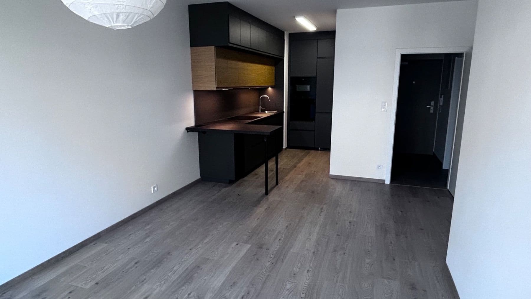 1 bedroom with open-plan kitchen flat to rent, 53 m², Gerstelova, Prague, Prague 1 bedroom with open-plan kitchen flat to rent, 53 m², Gerstelova, Prague, Prague