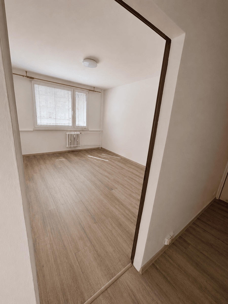 3 bedroom flat to rent, 90 m², U Pivovarské zahrady, Ústí nad Labem, Ústecký Region 3 bedroom flat to rent, 90 m², U Pivovarské zahrady, Ústí nad Labem, Ústecký Region
