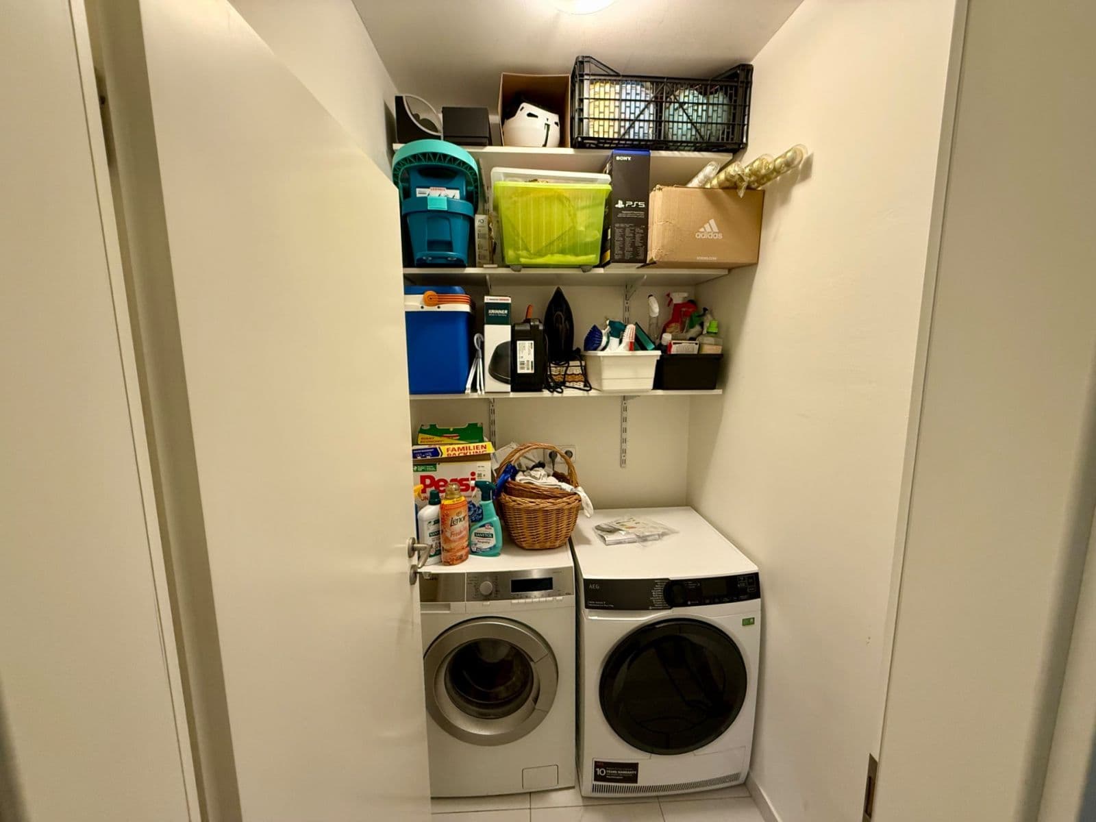 2 bedroom with open-plan kitchen flat to rent, 97 m², Ke Slivenci, Prague, Prague 2 bedroom with open-plan kitchen flat to rent, 97 m², Ke Slivenci, Prague, Prague