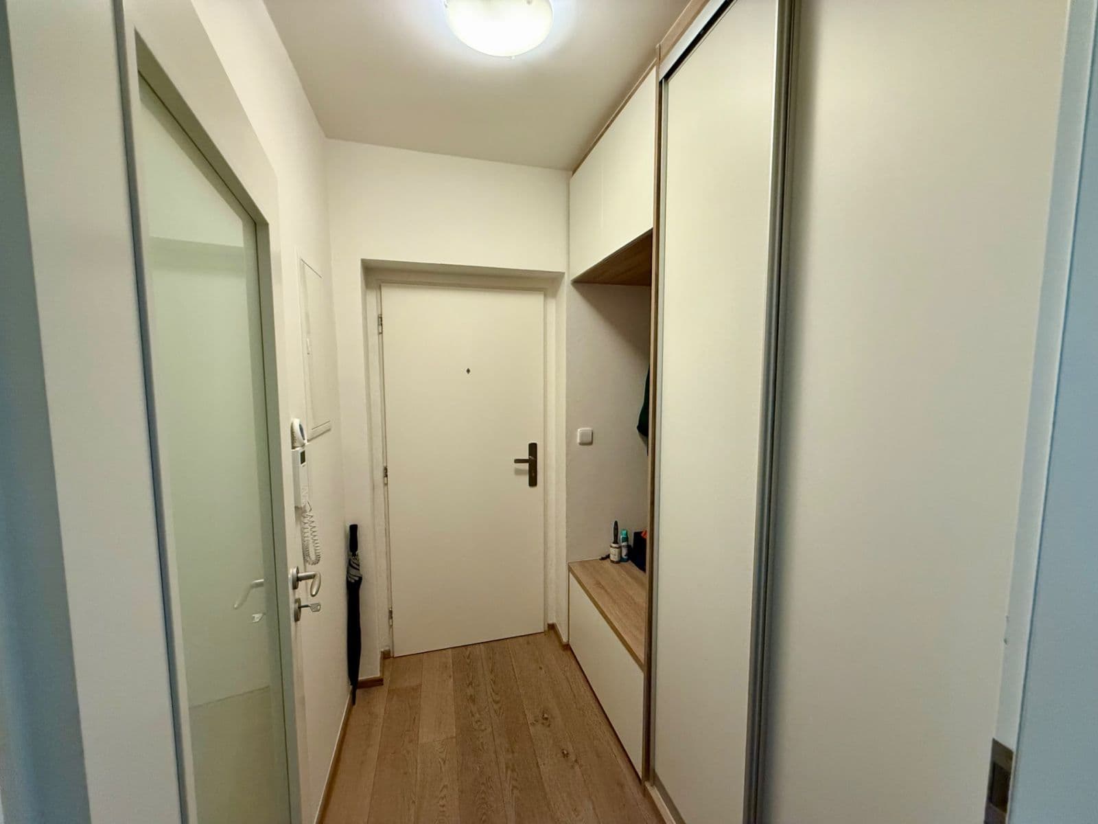 2 bedroom with open-plan kitchen flat to rent, 97 m², Ke Slivenci, Prague, Prague 2 bedroom with open-plan kitchen flat to rent, 97 m², Ke Slivenci, Prague, Prague