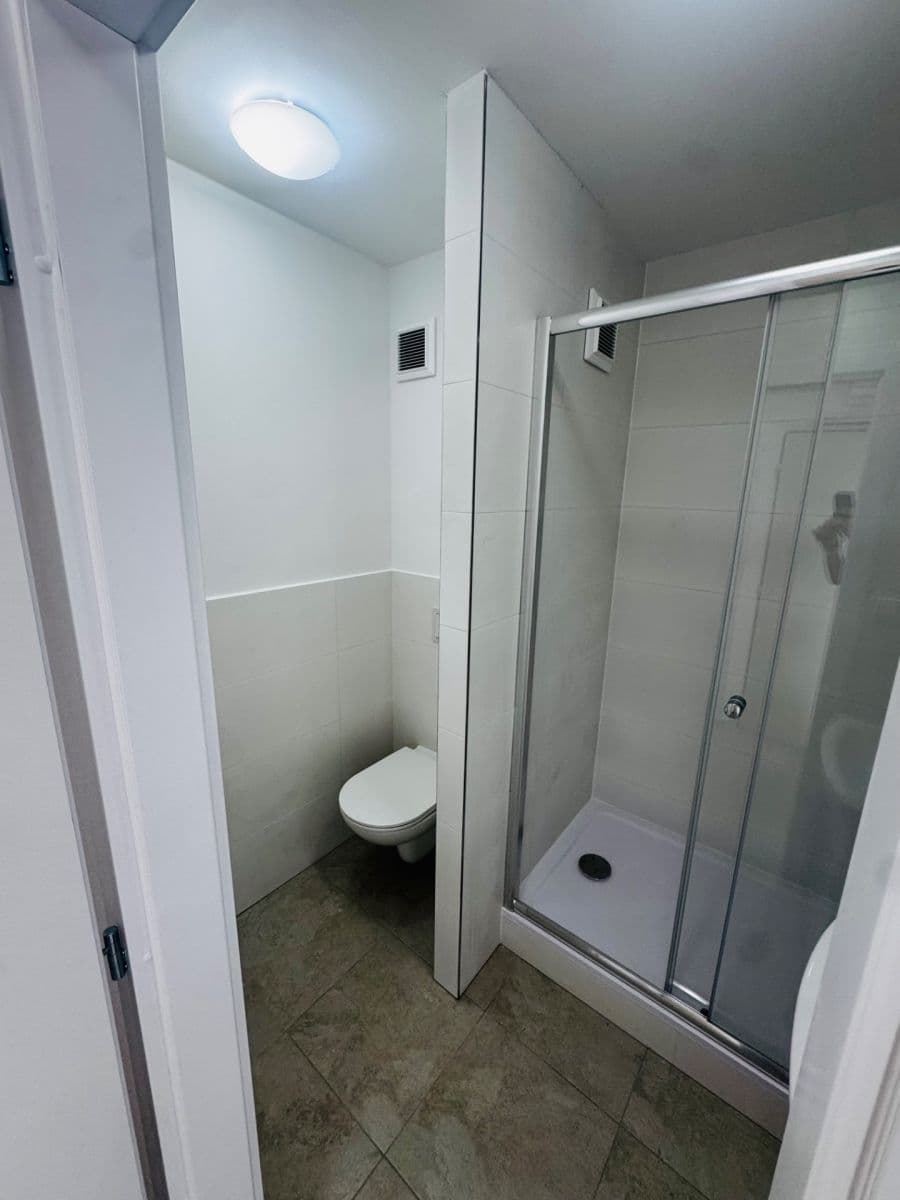 Studio flat to rent, 28 m², Palackého třída, Pardubice, Pardubický Region Studio flat to rent, 28 m², Palackého třída, Pardubice, Pardubický Region