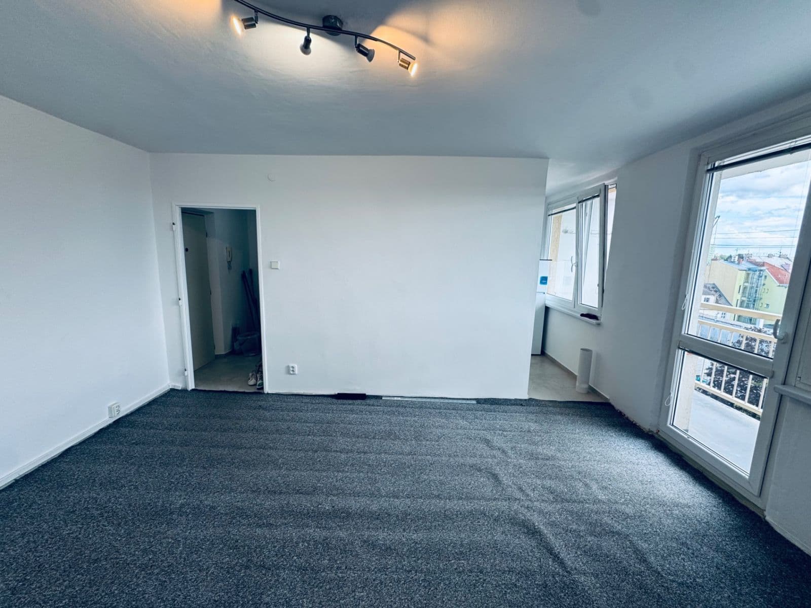 Studio flat to rent, 28 m², Palackého třída, Pardubice, Pardubický Region Studio flat to rent, 28 m², Palackého třída, Pardubice, Pardubický Region