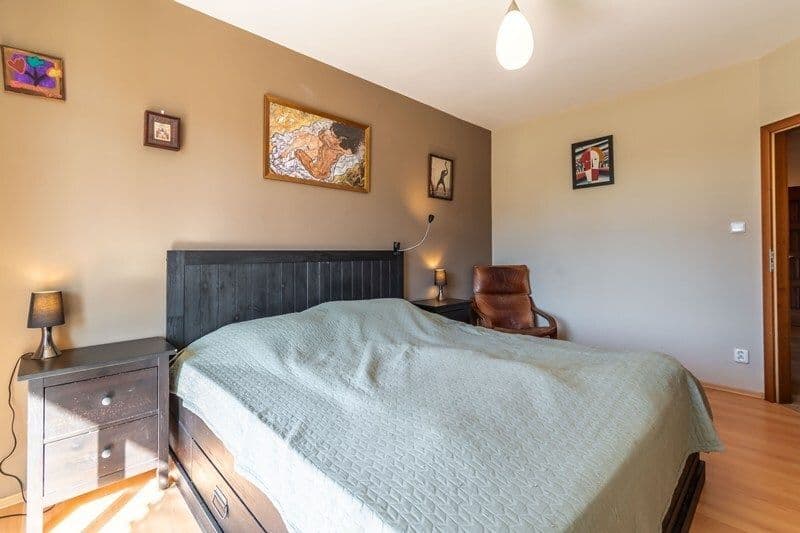 2 bedroom with open-plan kitchen flat to rent, 76 m², Benická, Prague, Prague 2 bedroom with open-plan kitchen flat to rent, 76 m², Benická, Prague, Prague
