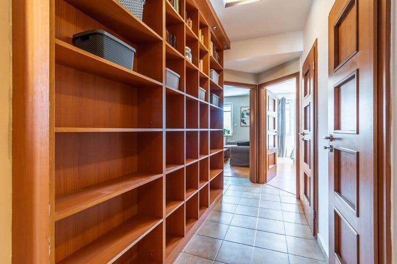 2 bedroom with open-plan kitchen flat to rent, 76 m², Benická, Prague, Prague 2 bedroom with open-plan kitchen flat to rent, 76 m², Benická, Prague, Prague