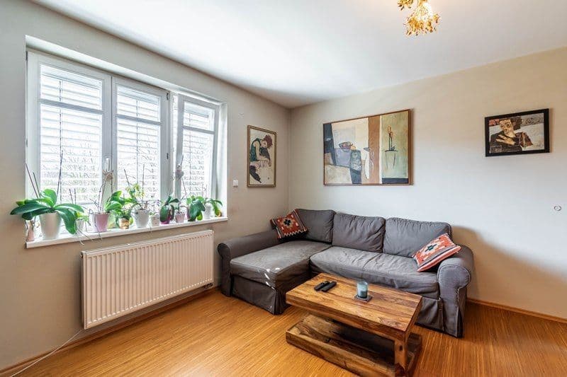 2 bedroom with open-plan kitchen flat to rent, 76 m², Benická, Prague, Prague 2 bedroom with open-plan kitchen flat to rent, 76 m², Benická, Prague, Prague