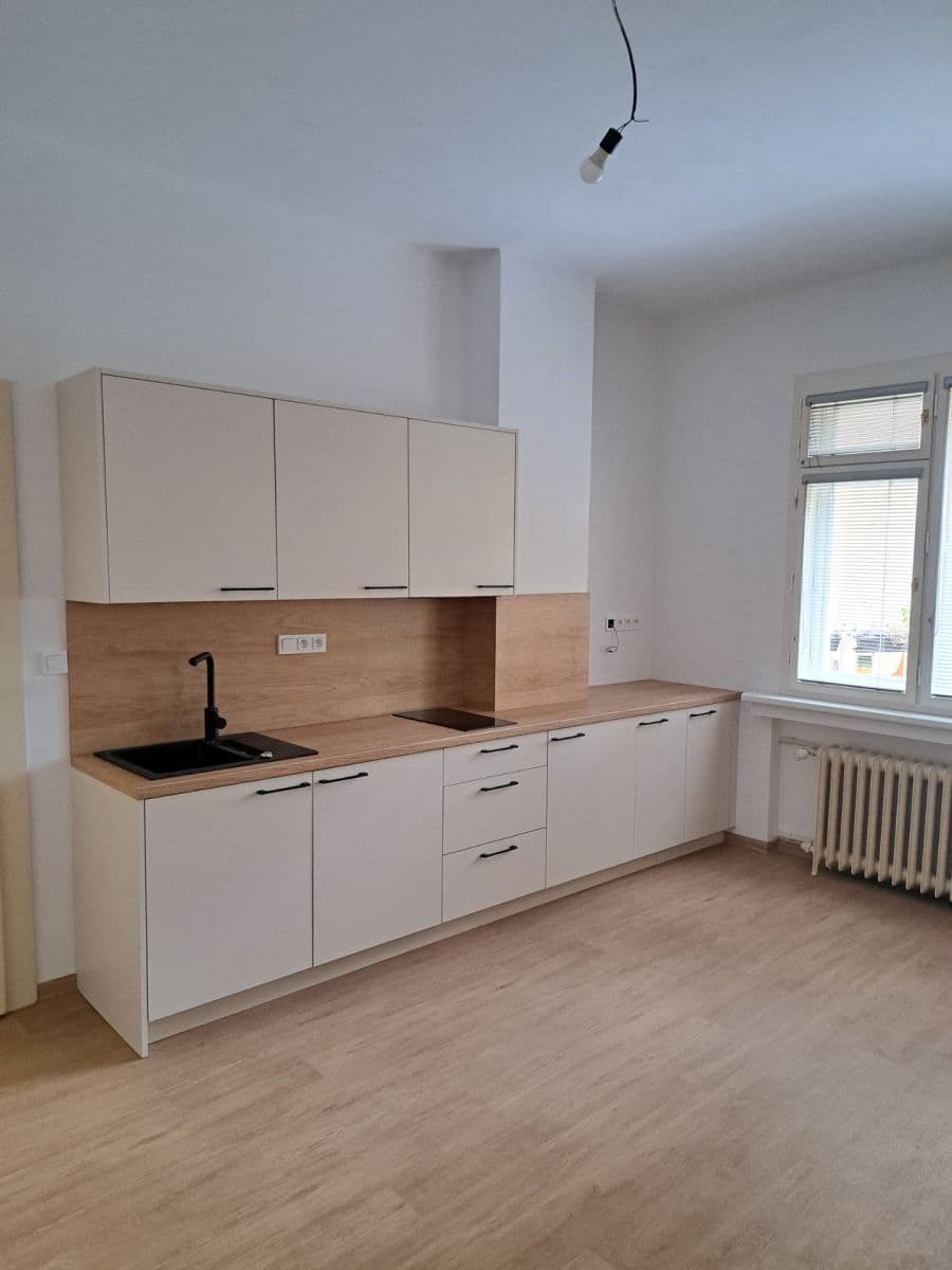 Studio flat to rent, 28 m², Vinohradská, Prague, Prague Studio flat to rent, 28 m², Vinohradská, Prague, Prague