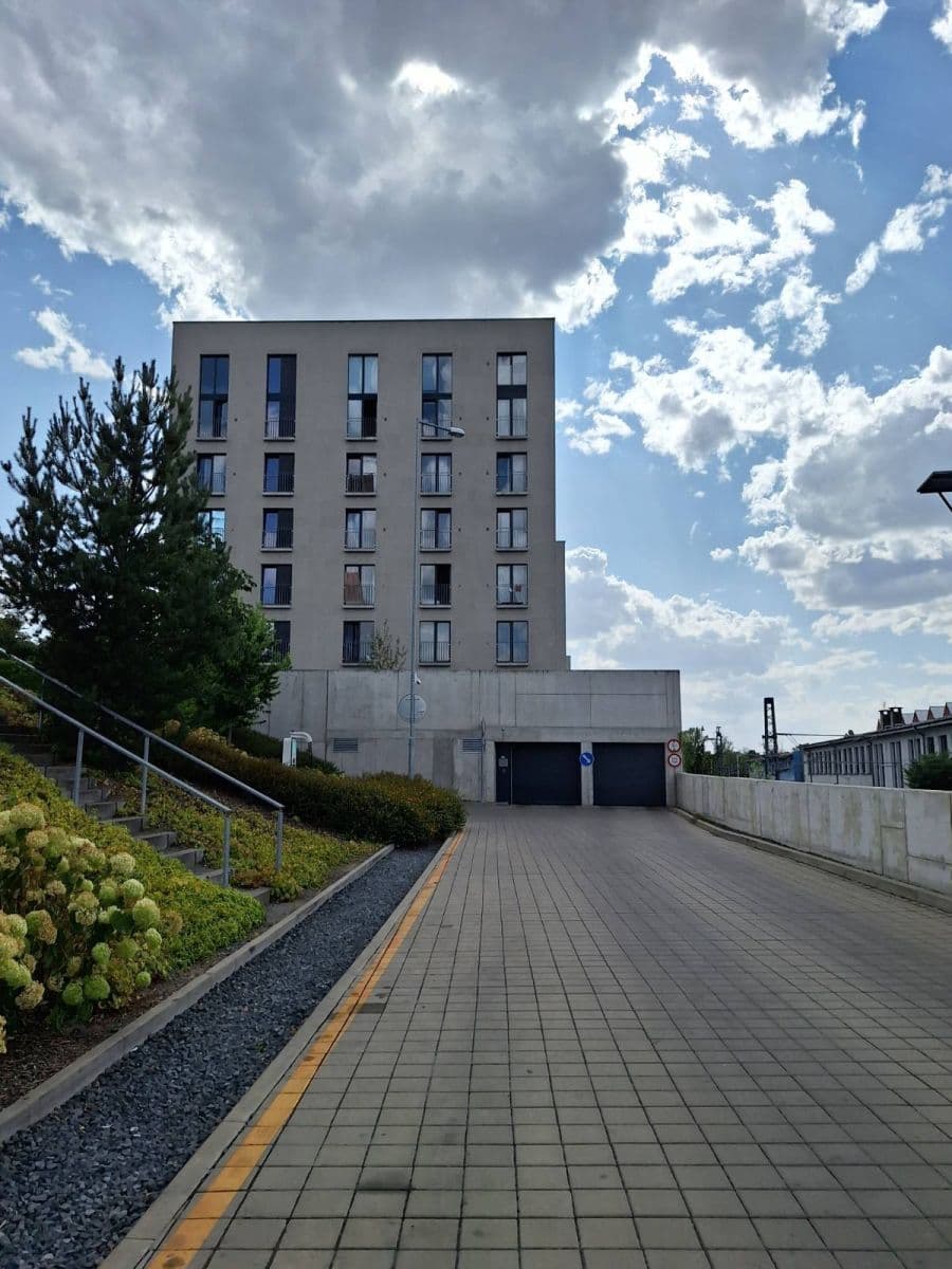 garage to rent, 12 m², Prague, Prague garage to rent, 12 m², Prague, Prague