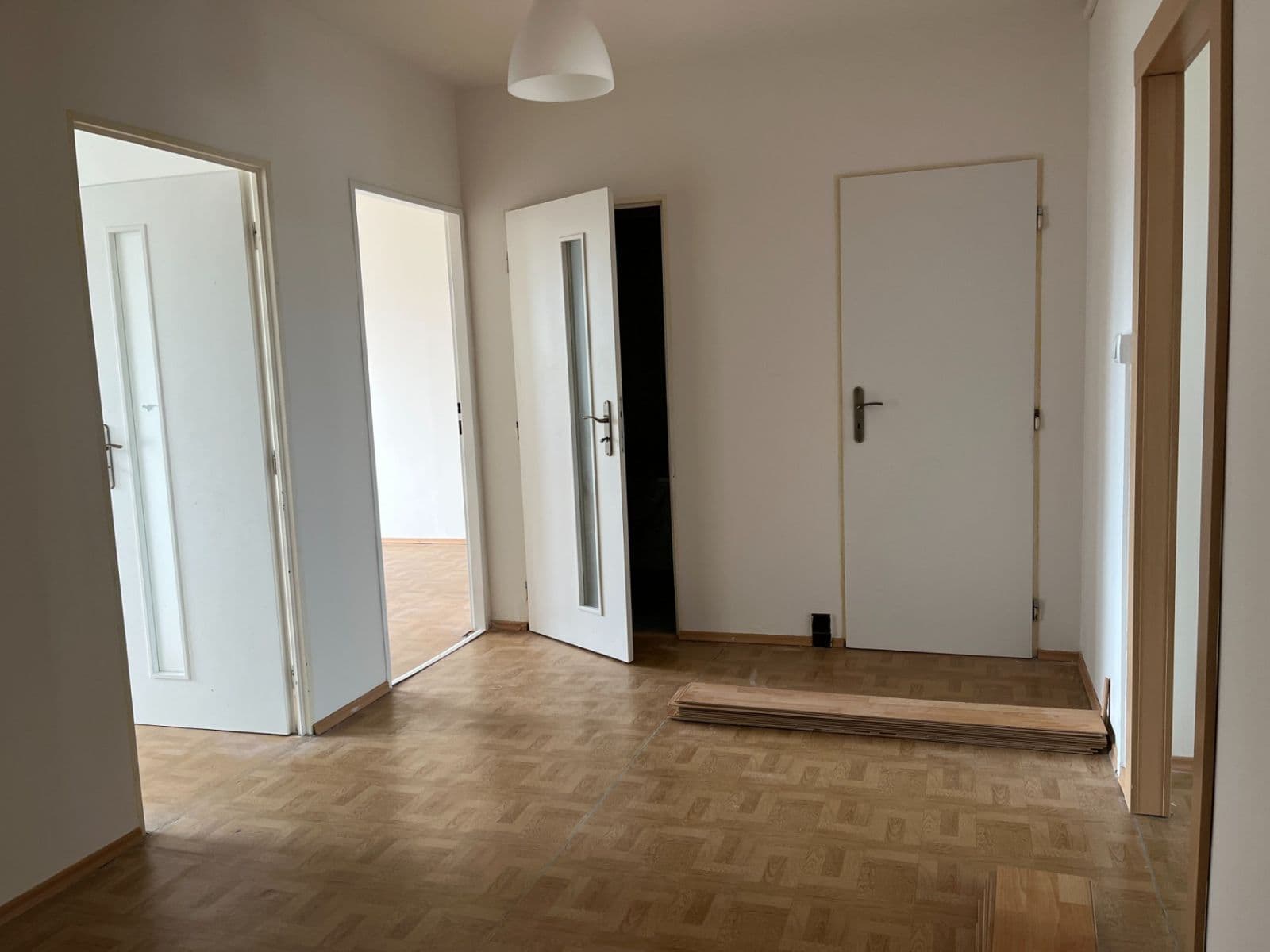 3 bedroom flat to rent, 92 m², Nušlova, Prague, Prague 3 bedroom flat to rent, 92 m², Nušlova, Prague, Prague