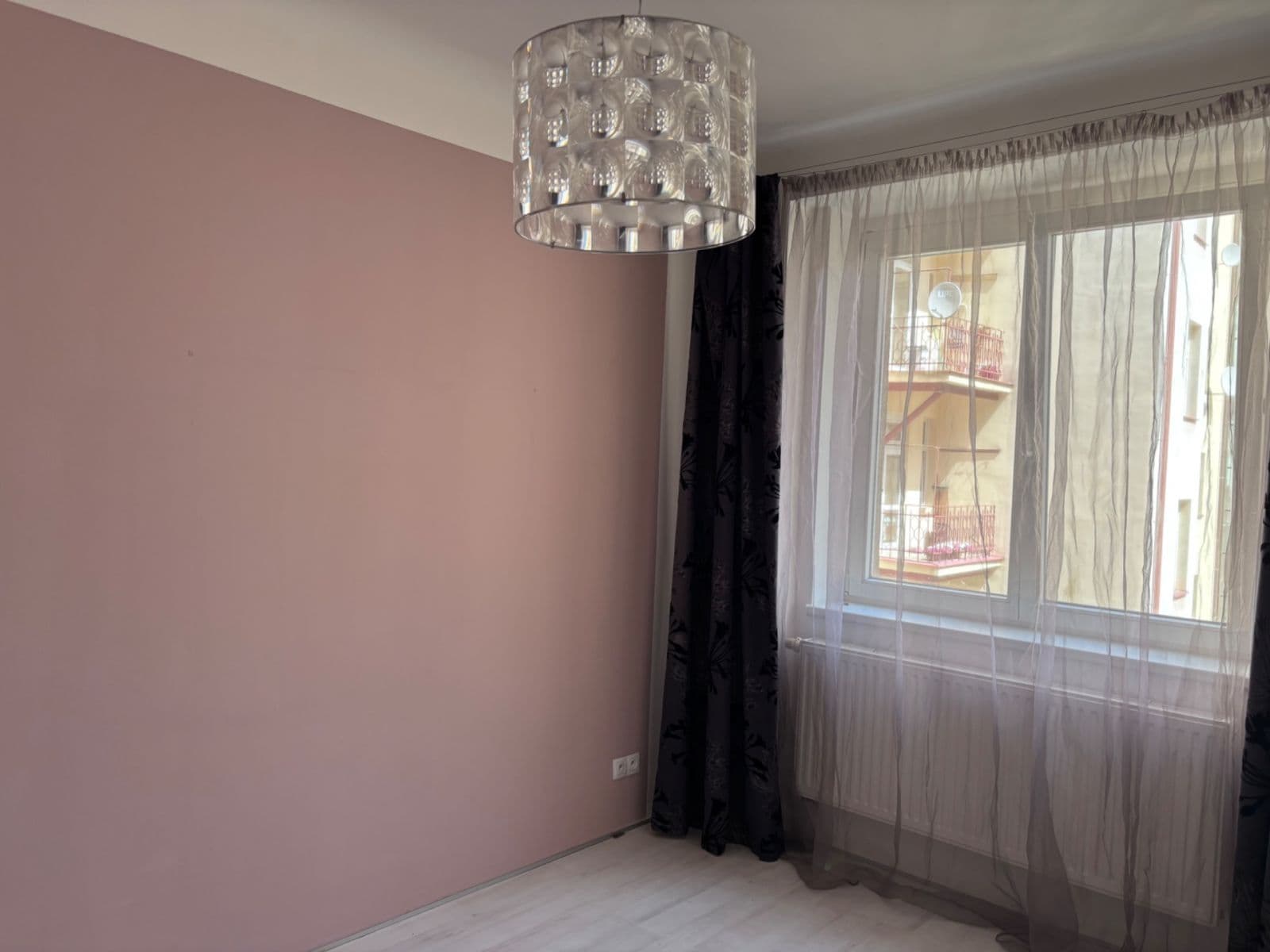 1 bedroom with open-plan kitchen flat to rent, 52 m², Domažlická, Prague, Prague 1 bedroom with open-plan kitchen flat to rent, 52 m², Domažlická, Prague, Prague