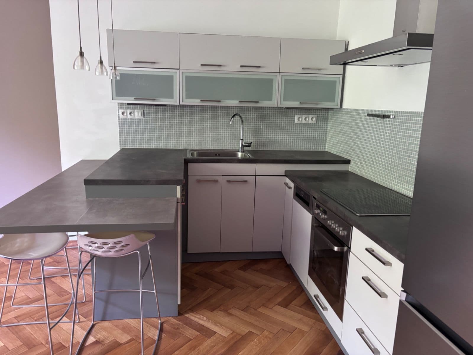 1 bedroom with open-plan kitchen flat to rent, 52 m², Domažlická, Prague, Prague 1 bedroom with open-plan kitchen flat to rent, 52 m², Domažlická, Prague, Prague