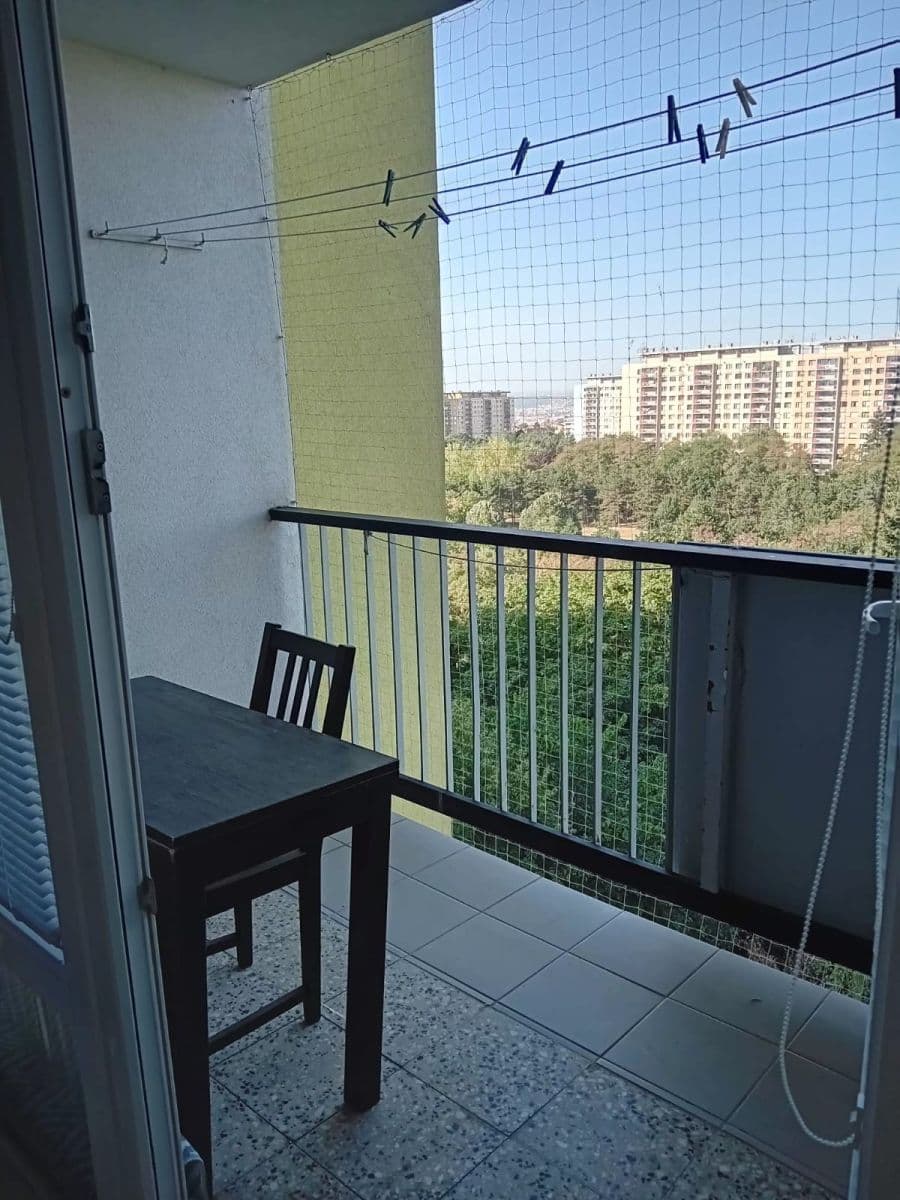 3 bedroom flat to rent, 65 m², Bojasova, Prague, Prague 3 bedroom flat to rent, 65 m², Bojasova, Prague, Prague