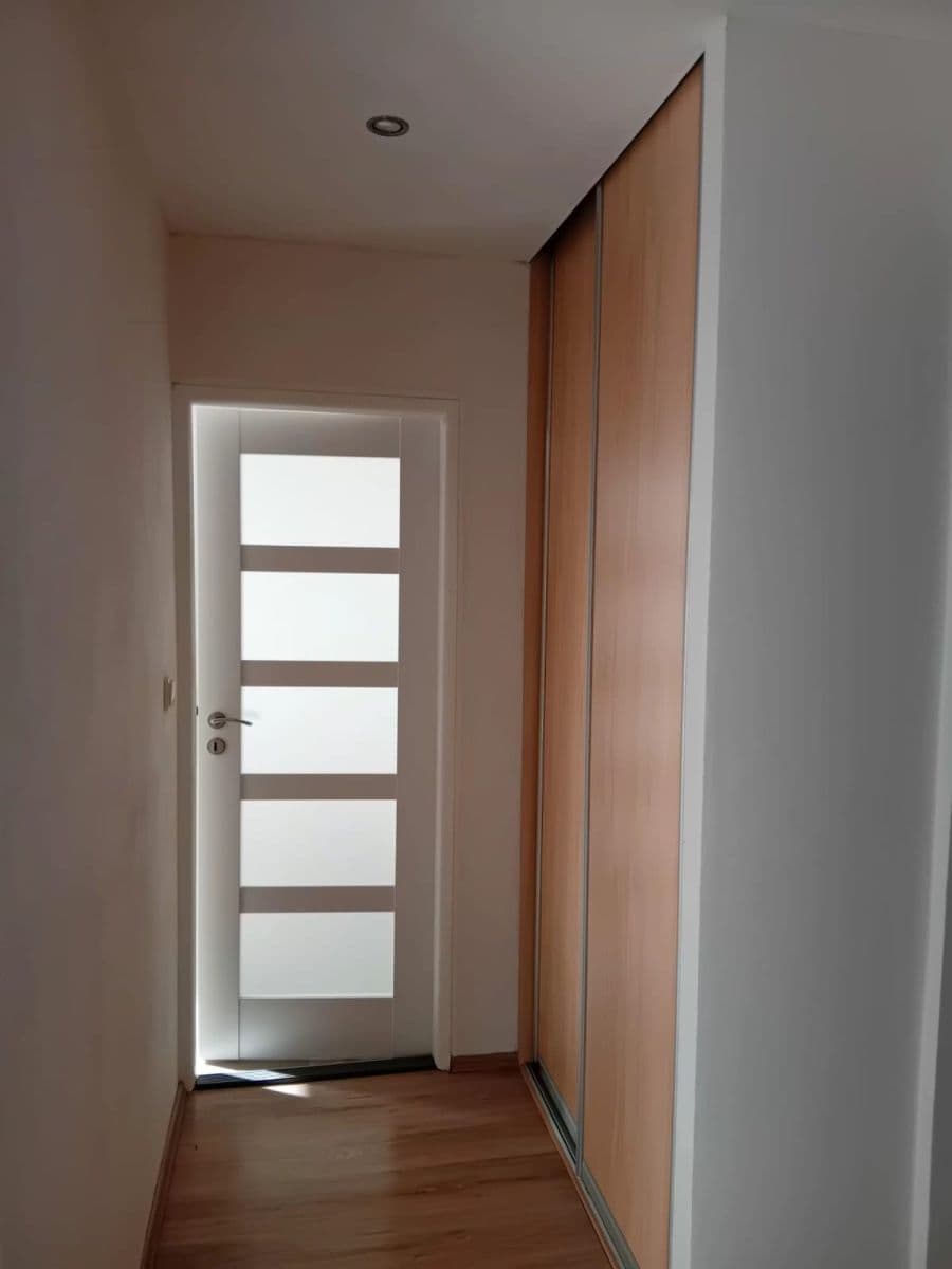 3 bedroom flat to rent, 65 m², Bojasova, Prague, Prague 3 bedroom flat to rent, 65 m², Bojasova, Prague, Prague