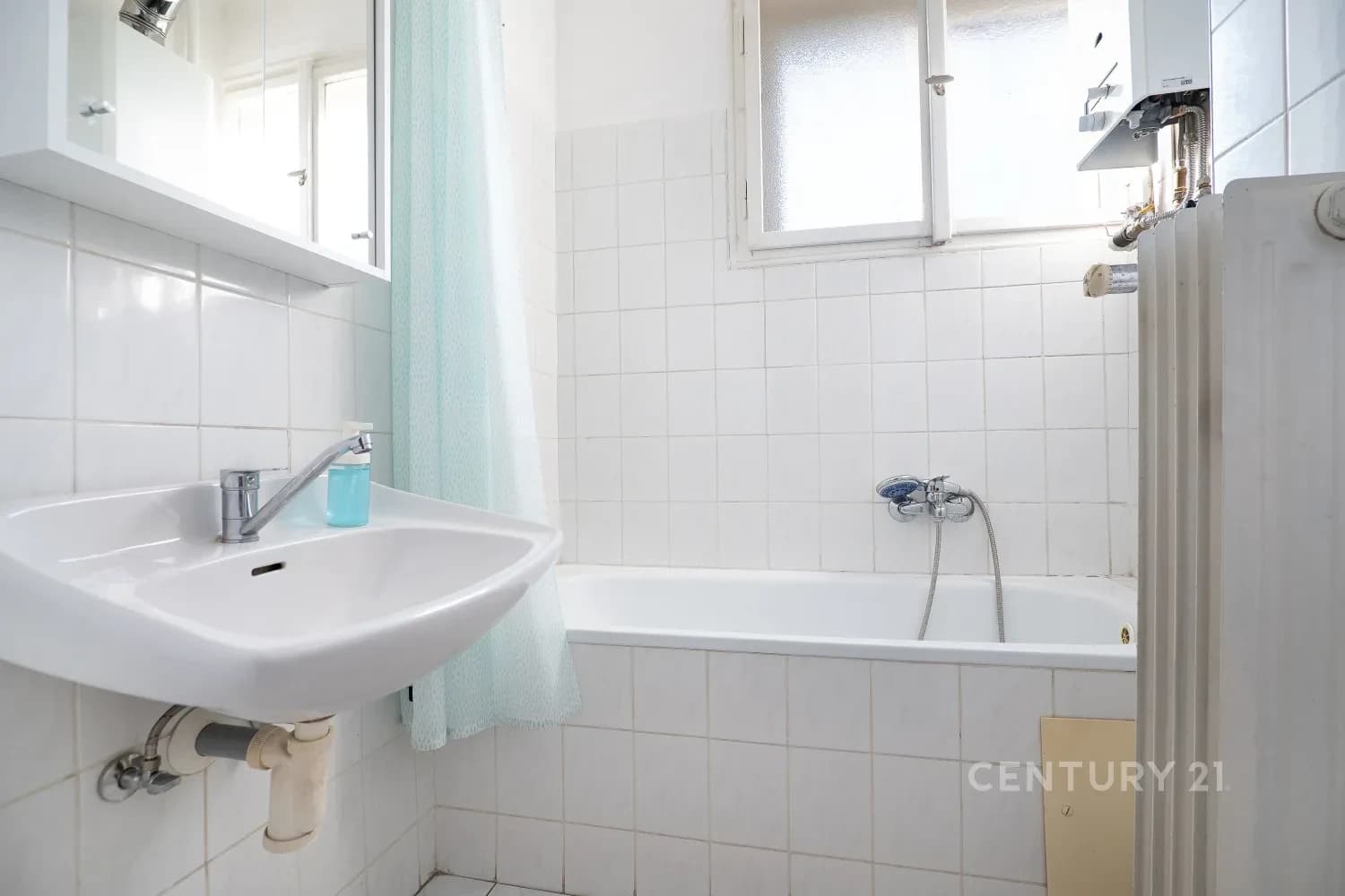 3 bedroom with open-plan kitchen flat to rent, 80 m², Doubravčická, Prague, Prague 3 bedroom with open-plan kitchen flat to rent, 80 m², Doubravčická, Prague, Prague
