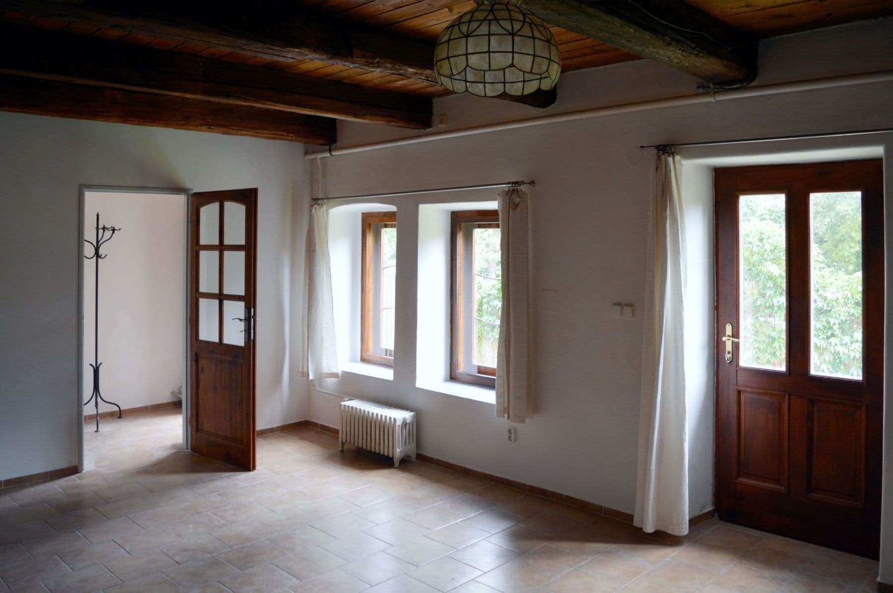 1 bedroom with open-plan kitchen flat to rent, 46 m², Zbraslavská, Prague, Prague 1 bedroom with open-plan kitchen flat to rent, 46 m², Zbraslavská, Prague, Prague