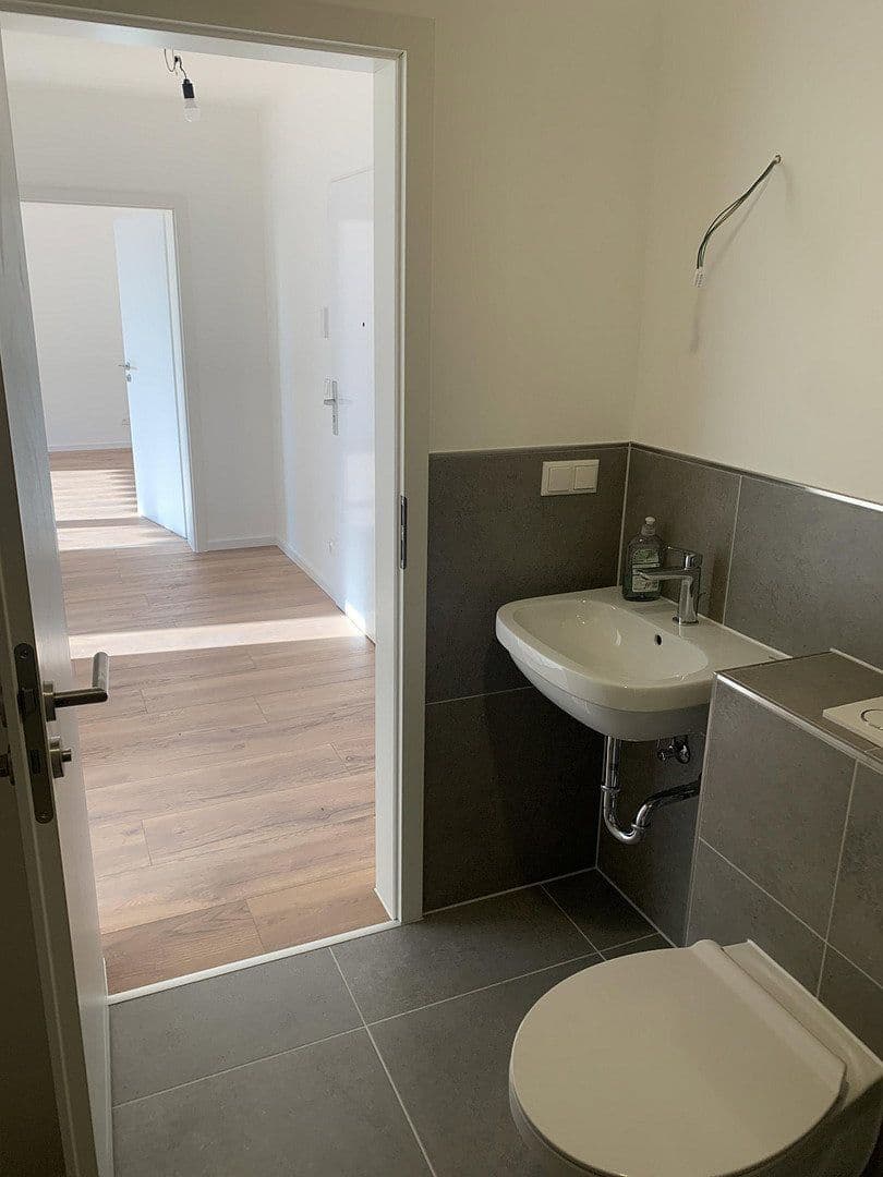 2 bedroom flat to rent, 57 m², Heddingheimer Str. 9, Hattersheim am Main, Hesse 2 bedroom flat to rent, 57 m², Heddingheimer Str. 9, Hattersheim am Main, Hesse