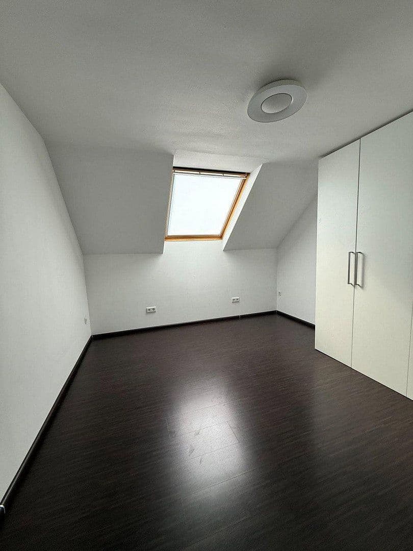 2 bedroom with open-plan kitchen flat for sale, 95 m², Frankfurt am Main, Hesse 2 bedroom with open-plan kitchen flat for sale, 95 m², Frankfurt am Main, Hesse
