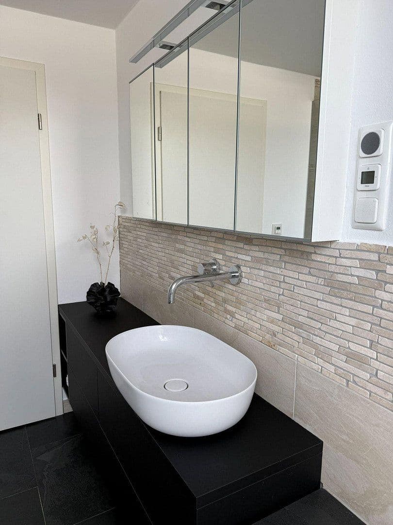 2 bedroom with open-plan kitchen flat for sale, 95 m², Frankfurt am Main, Hesse 2 bedroom with open-plan kitchen flat for sale, 95 m², Frankfurt am Main, Hesse